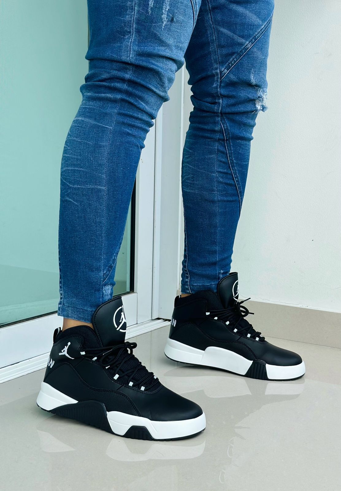BOTA JORDAN 2024