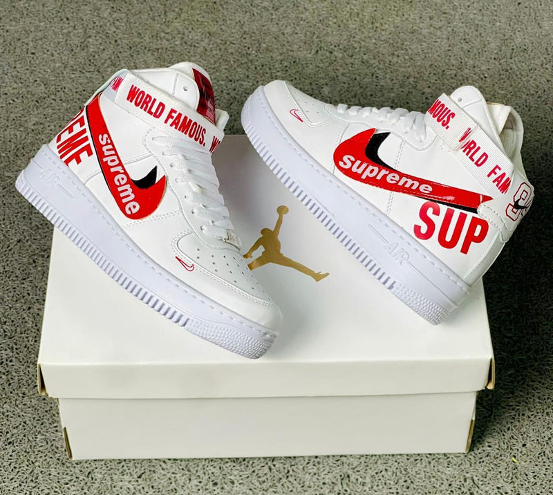 NIKE AIR FORCE ONE SUPREME